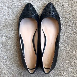 ✨LAST CALL✨ Black BCBG flats